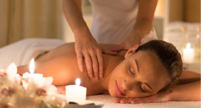 Studio R Beleza e Cuidados, Massagem Relaxante no corpo todo no Studio R Beleza e Cuidados Studio R Beleza e Cuidados, Massagem Relaxante no corpo todo no Studio R Beleza e Cuidados