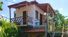 Chalés Cantinho do Pescador, 2 diárias para 2 pessoas + 1 criança até 5 anos com café da manhã Chalés Cantinho do Pescador, 2 diárias para 2 pessoas + 1 criança até 5 anos com café da manhã