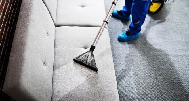 Safe Clean, Lavagem em Domicílio por Extração de 1 Sofá (tamanho padrão até 3 lugares)