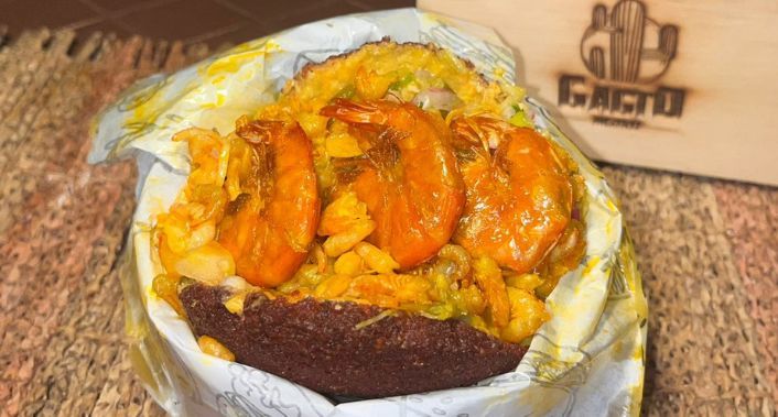 Cacto Bistrô, Explosão de Sabor: 2 Acarajés Deliciosos no Cacto Bistrô Cacto Bistrô, Explosão de Sabor: 2 Acarajés Deliciosos no Cacto Bistrô
