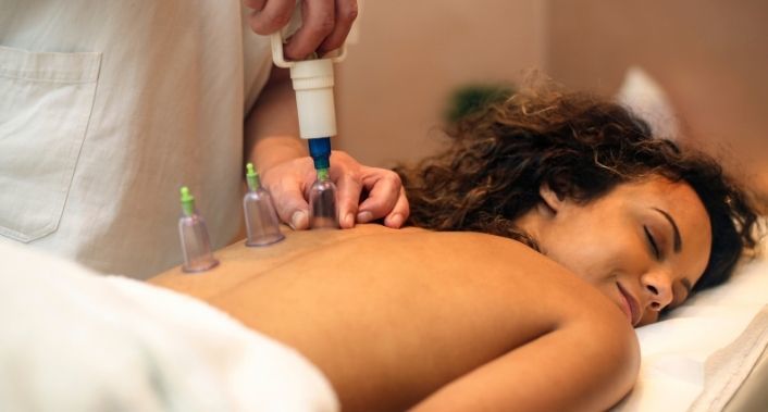 Espaço Vanessa Rochele, Massagem Relaxante + Pedras Quentes + Ventosaterapia + Liberação Miofascial